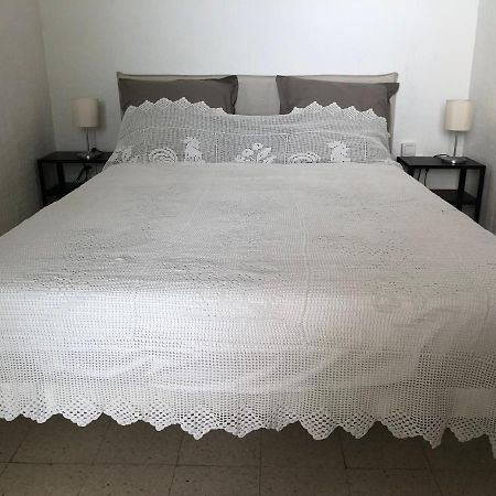 Appartement De Charme Avignon Centre Historique Terrasse Et Balcon Place Pie 외부 사진