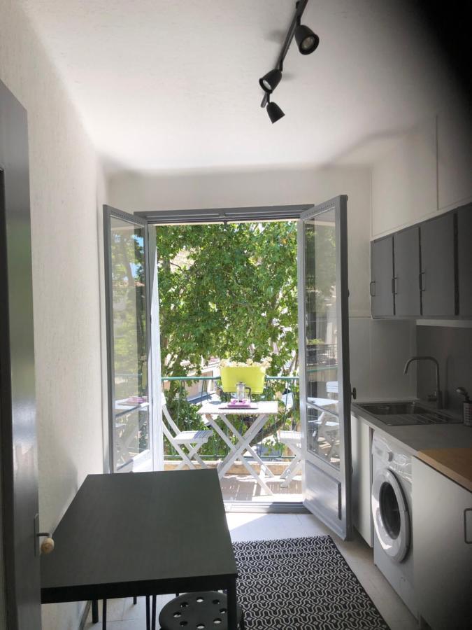 Appartement De Charme Avignon Centre Historique Terrasse Et Balcon Place Pie 외부 사진